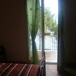 Alba Tra I Pini 4*