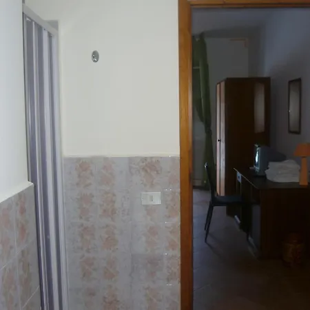 Alba Tra I Pini B&B 4*