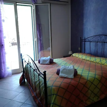 B&B Alba Tra I Pini 체팔루