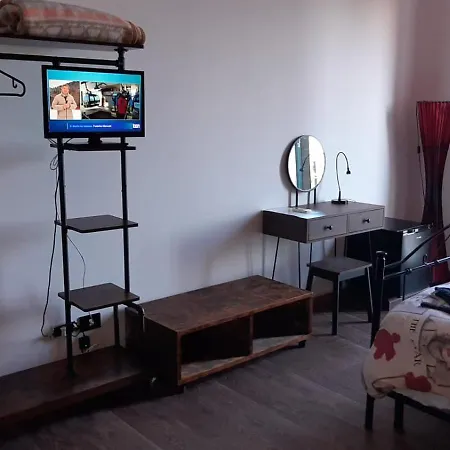 Bed and Breakfast Alba Tra I Pini 2*