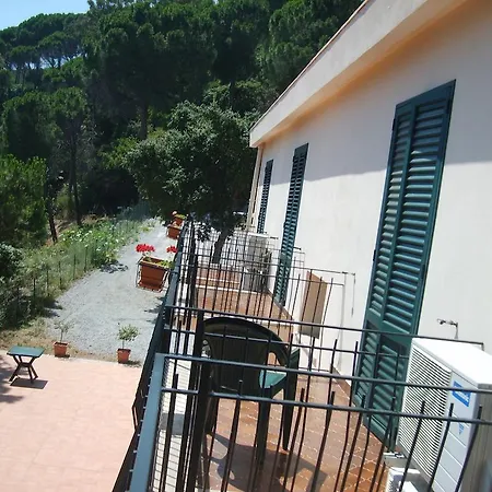 Bed and Breakfast Alba Tra I Pini Cefalù