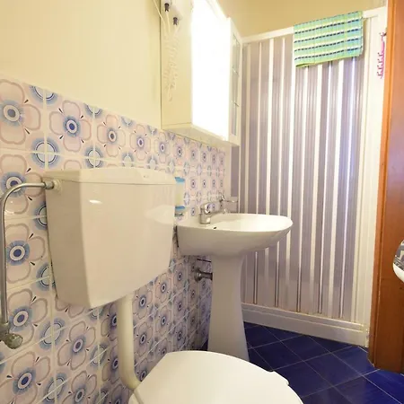Bed and Breakfast Alba Tra I Pini 2*